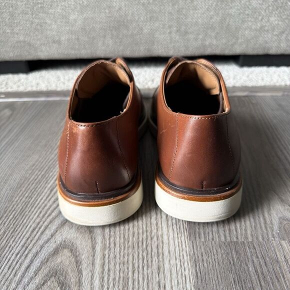 Allen Edmonds \